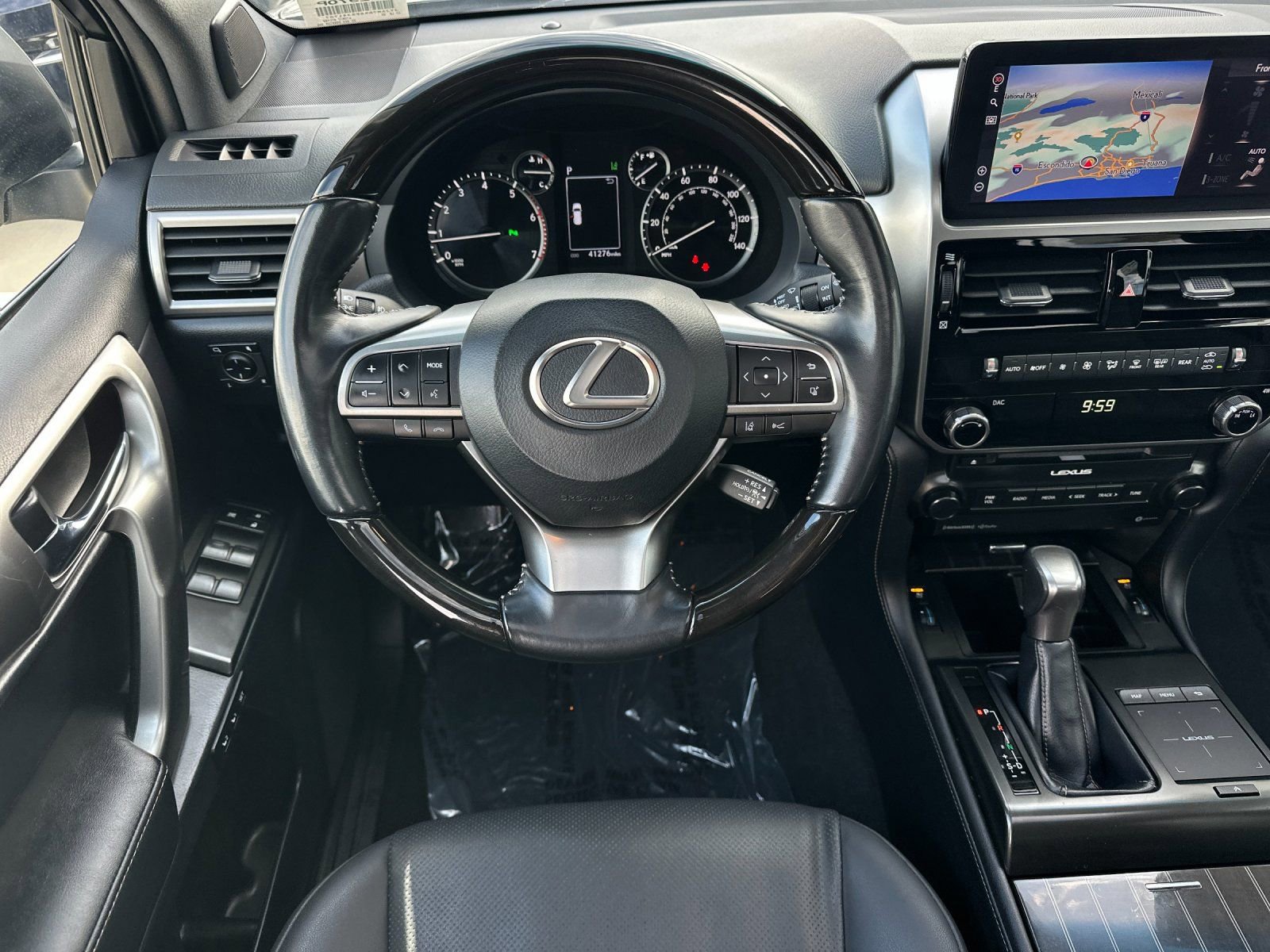 Used 2023 Lexus GX 460 Premium w/ Premium Package image 15