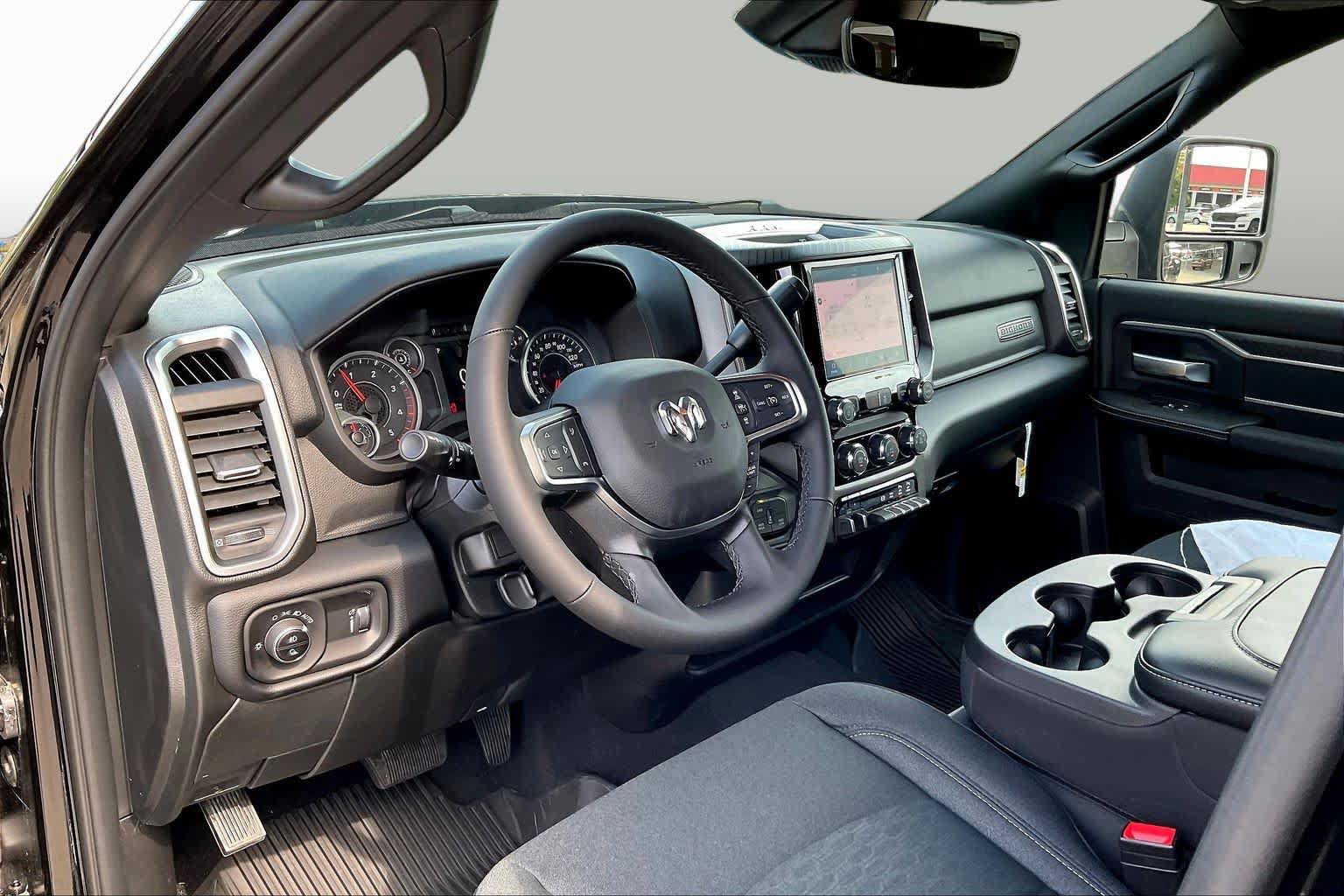New 2027 RAM 3500 Big Horn AWD/4WD image 8