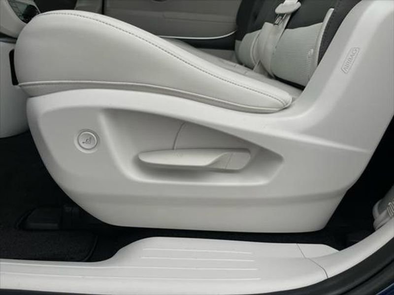New 2026 Hyundai Ioniq 9 SEL image 32
