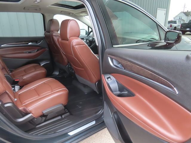 Used 2021 Buick Enclave Avenir w/ Avenir Technology Package image 28