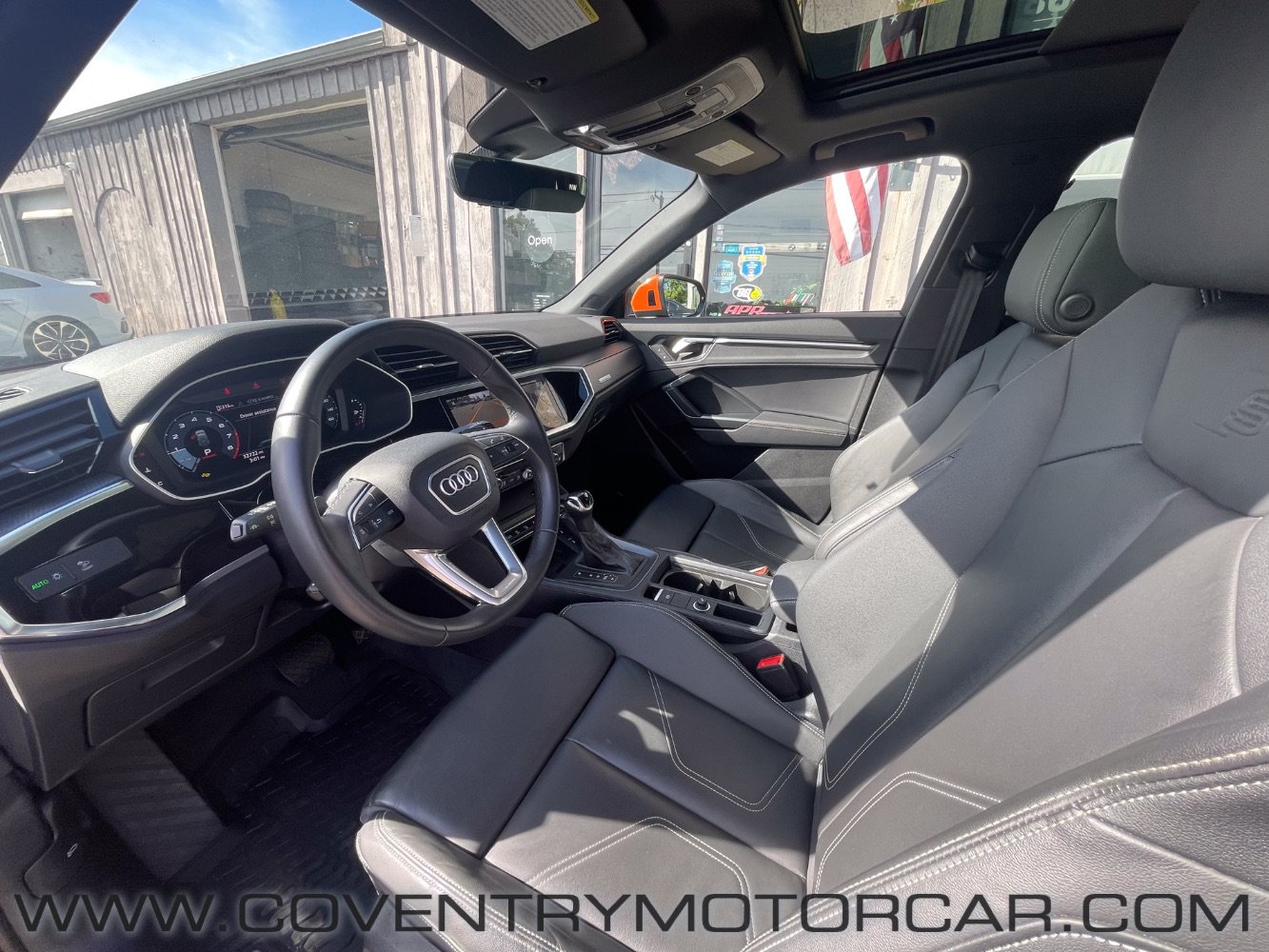 Used 2024 Audi Q3 2.0T Premium Plus w/ Premium Plus Package AWD/4WD image 31