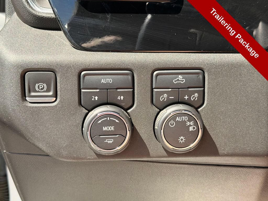 Used 2023 Chevrolet Silverado 1500 LT w/ Protection Package AWD/4WD image 31