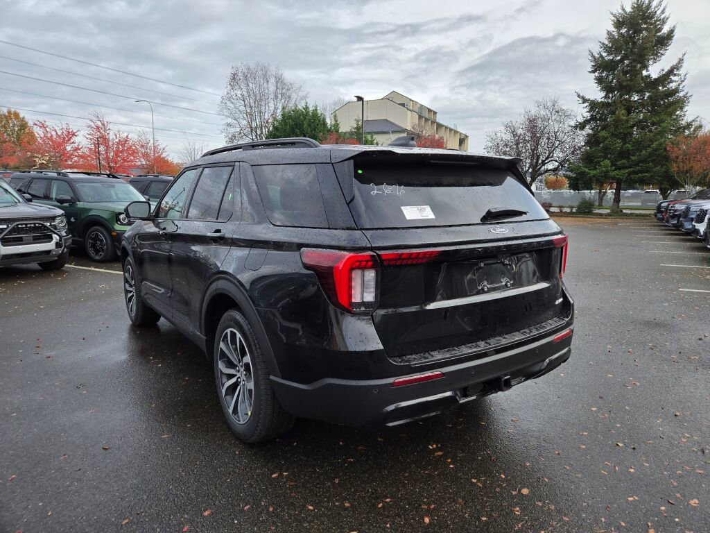 New 2026 Ford Explorer ST-Line AWD/4WD image 7