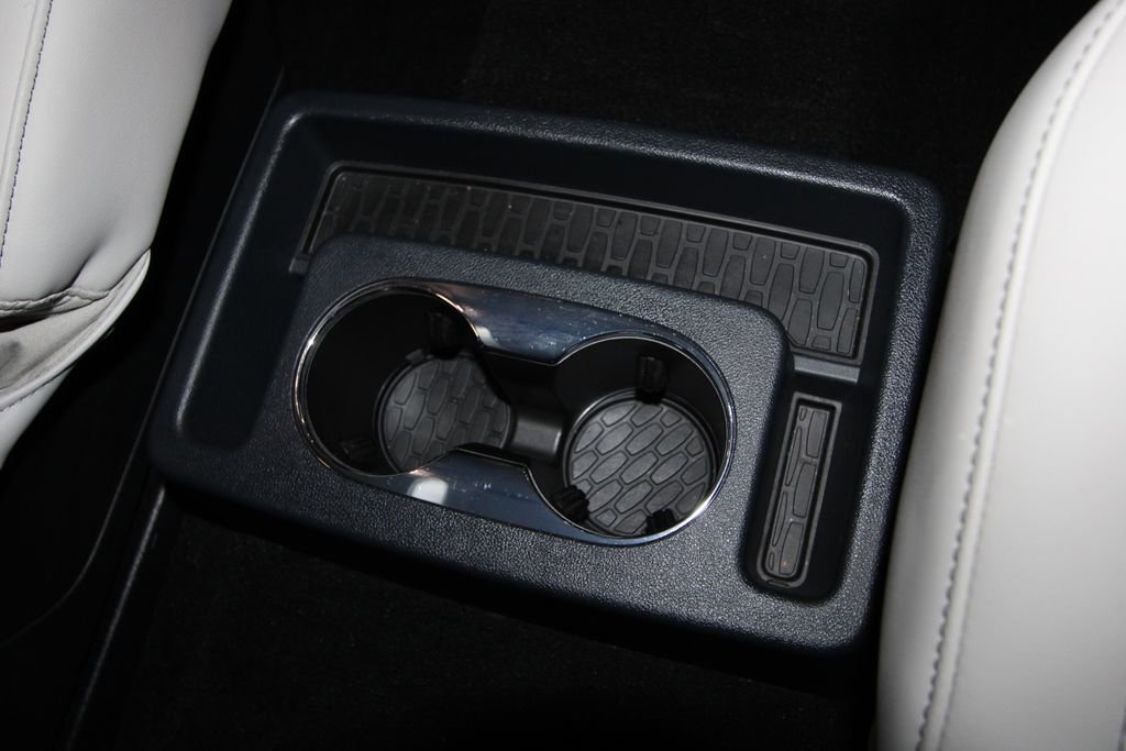 Used 2025 Lincoln Aviator AWD image 31