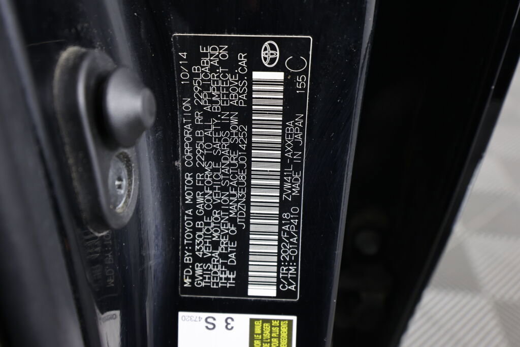 Used 2014 Toyota Prius V Two image 40