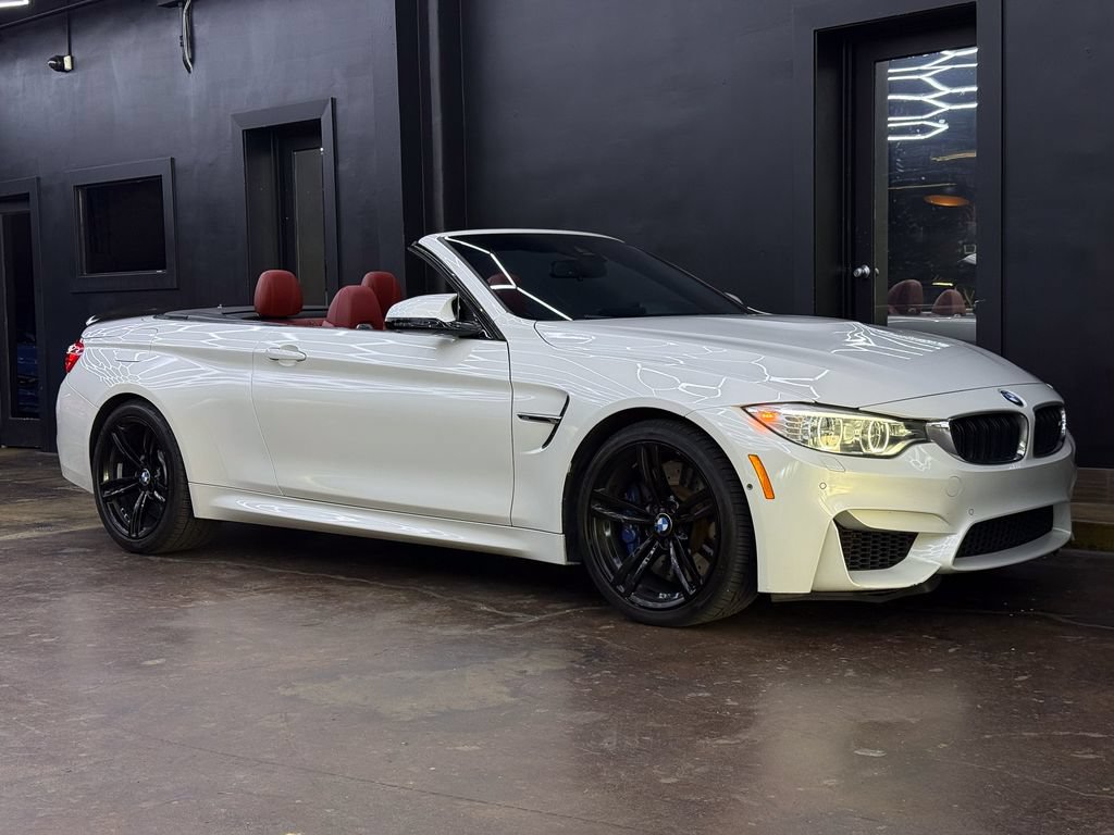 Used 2015 BMW M4 Convertible RWD image 11