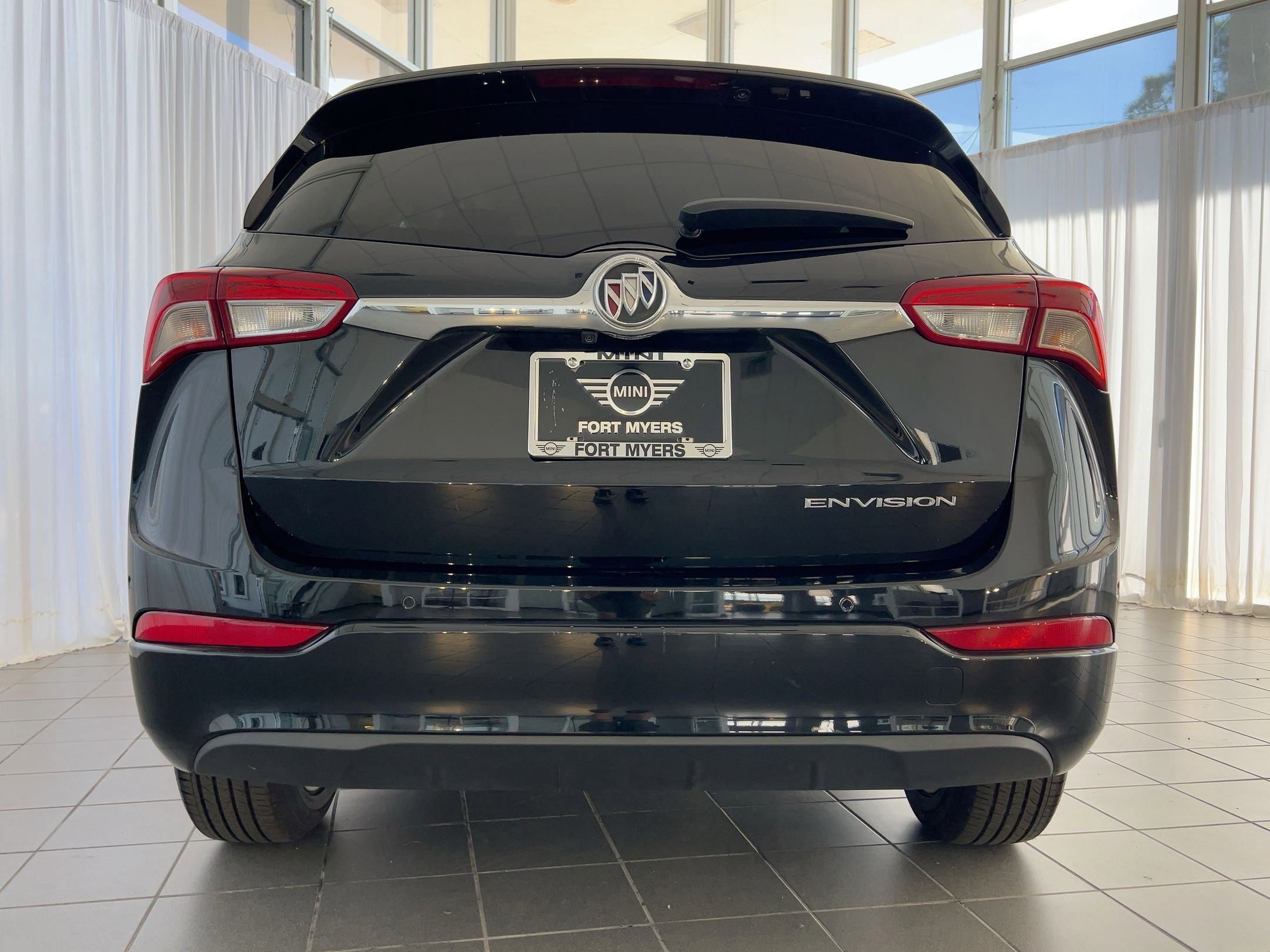 Used 2020 Buick Envision Essence w/ LPO, Cargo Package image 10