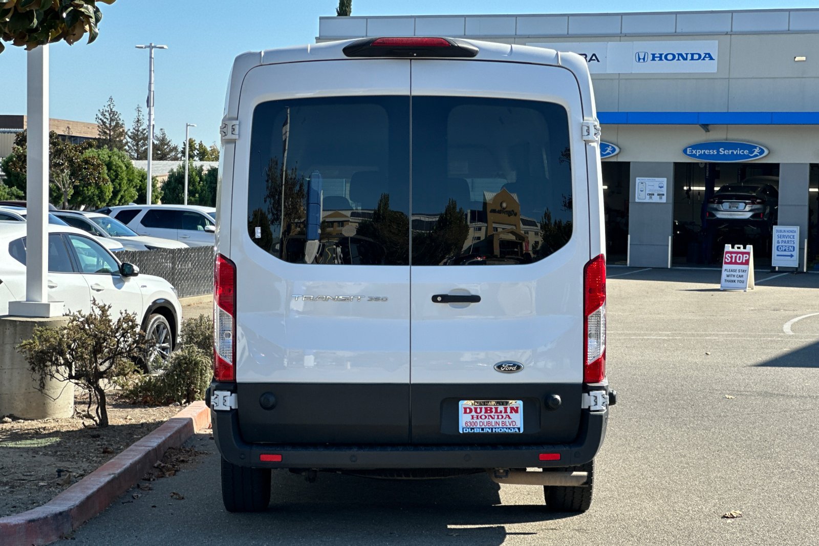 Used 2024 Ford Transit 350 XLT RWD image 5