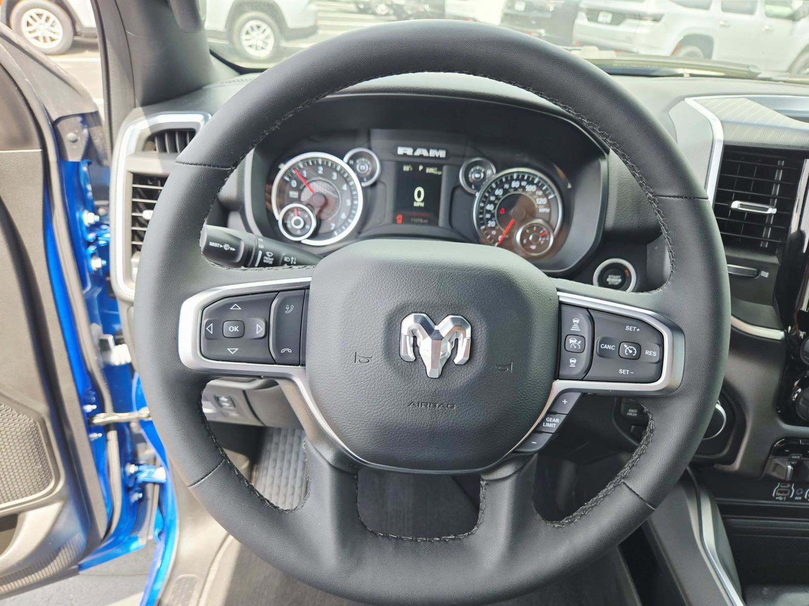 Used 2025 RAM 1500 Big Horn AWD/4WD image 21