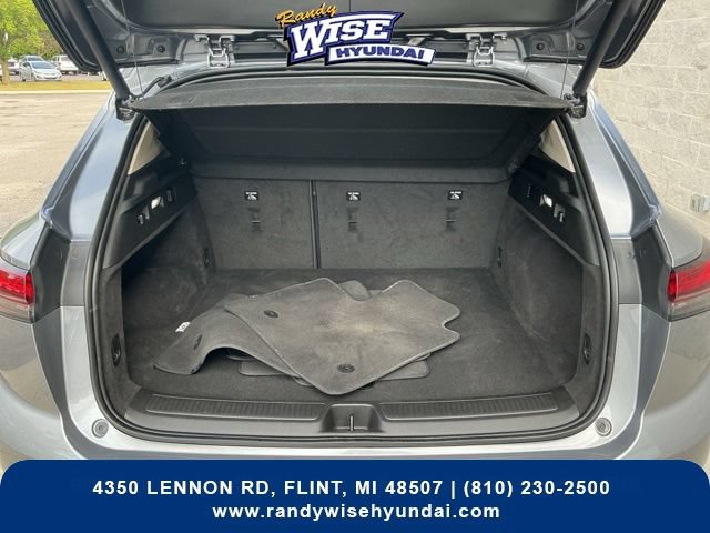 Used 2022 Buick Envision Essence w/ Technology Package I FWD image 28