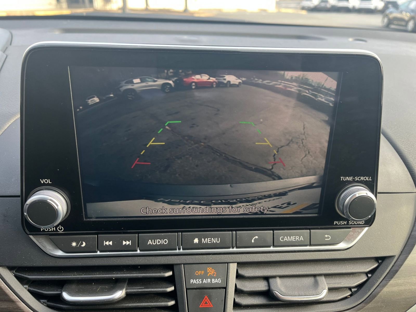 Used 2025 Nissan Altima 2.5 SV image 17