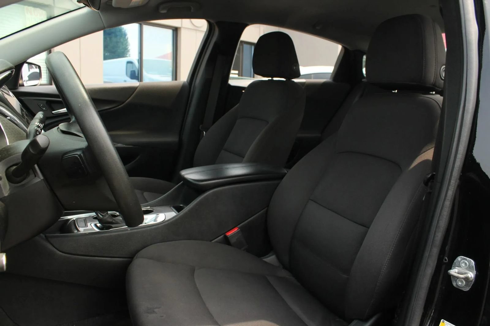 Used 2019 Chevrolet Malibu LT FWD image 13