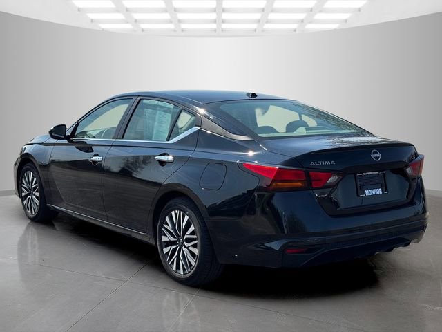 Used 2025 Nissan Altima 2.5 SV FWD image 5