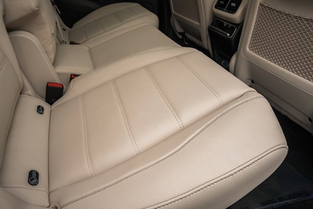 New 2026 Mercedes-Benz GLS 450 4MATIC image 32