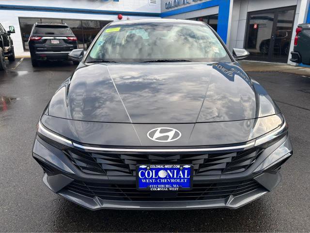 Used 2025 Hyundai Elantra SEL FWD image 20