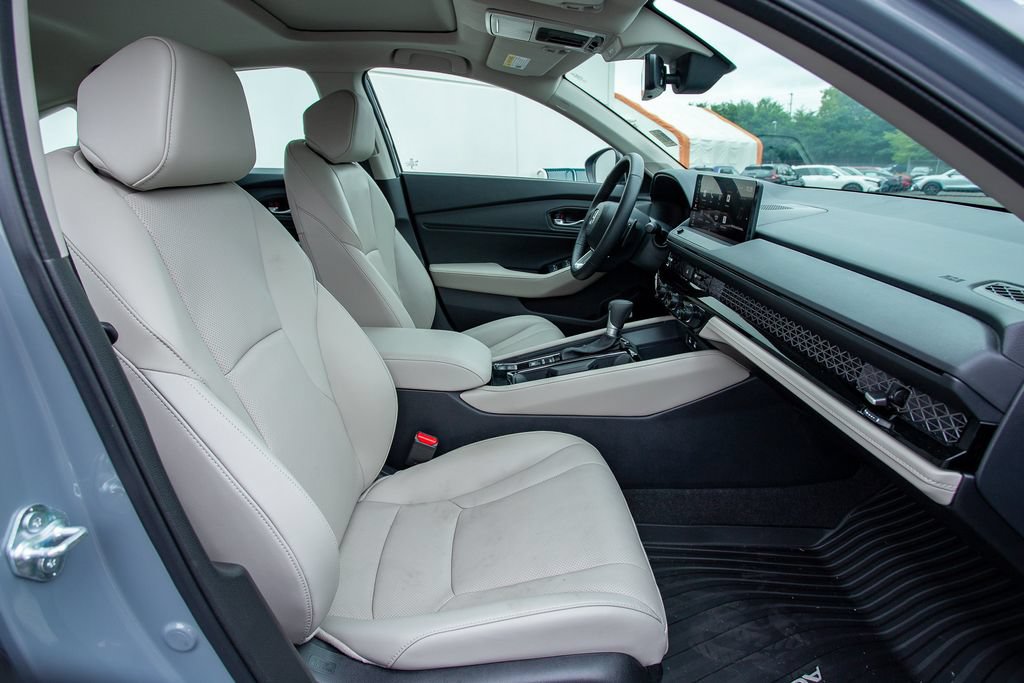 Certified 2026 Honda Accord Touring image 23