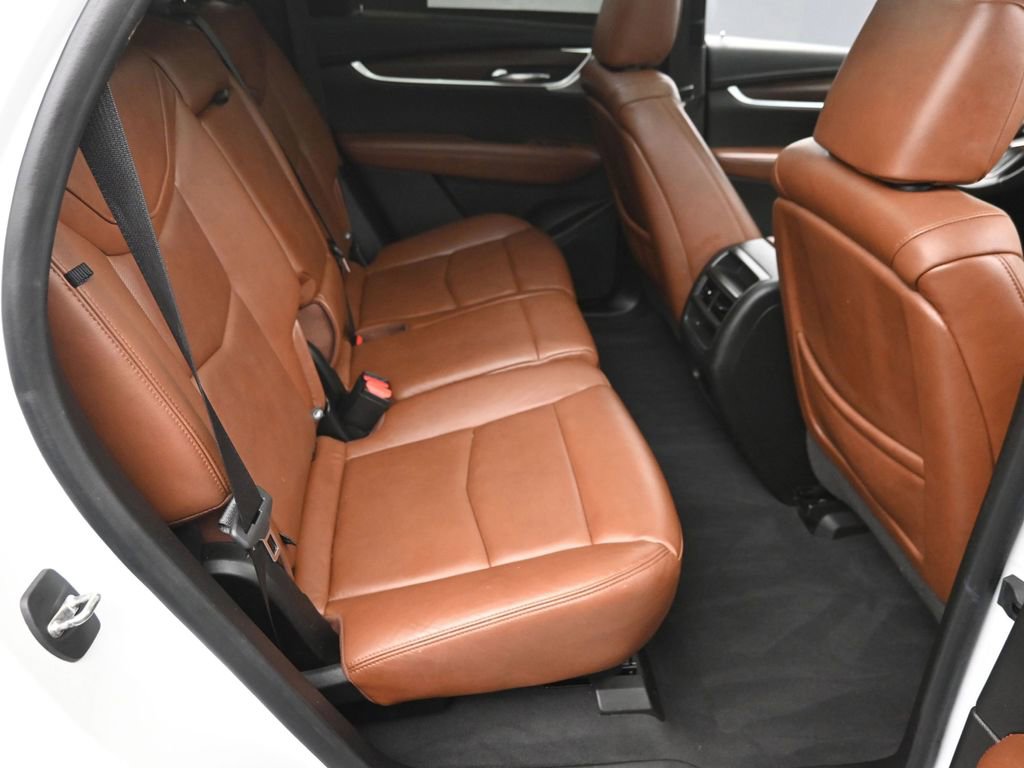Used 2021 Cadillac XT5 Premium Luxury image 8
