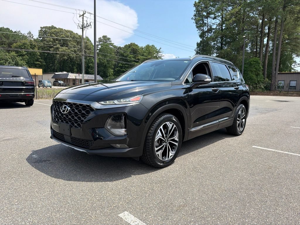 Used 2019 Hyundai Santa Fe Limited w/ Cargo Package FWD image 2