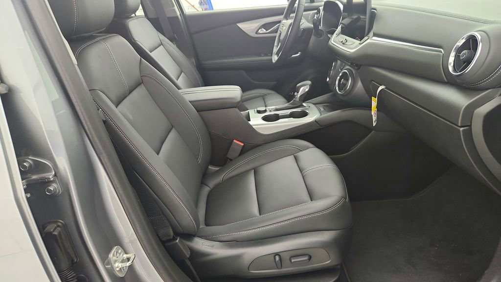 New 2025 Chevrolet Blazer LT w/ Sound & Technology Package image 33