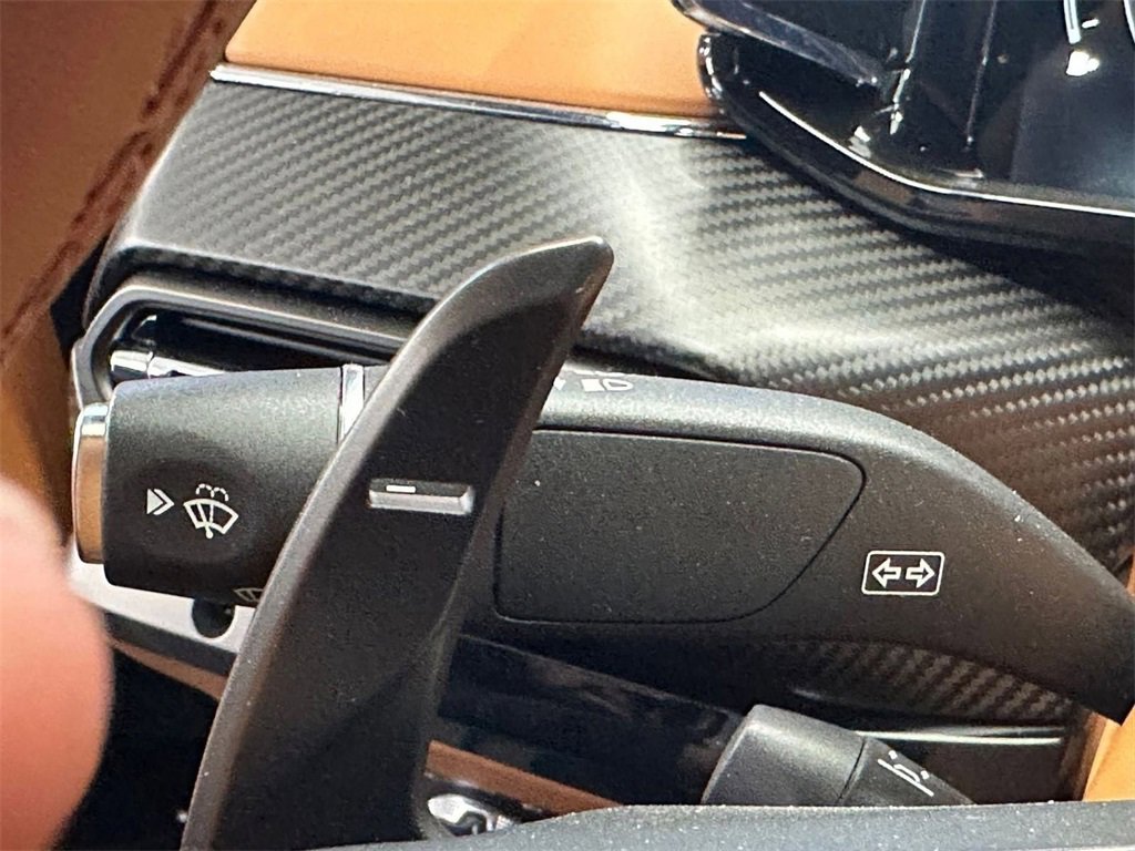 New 2026 Aston Martin V8 Vantage S image 22