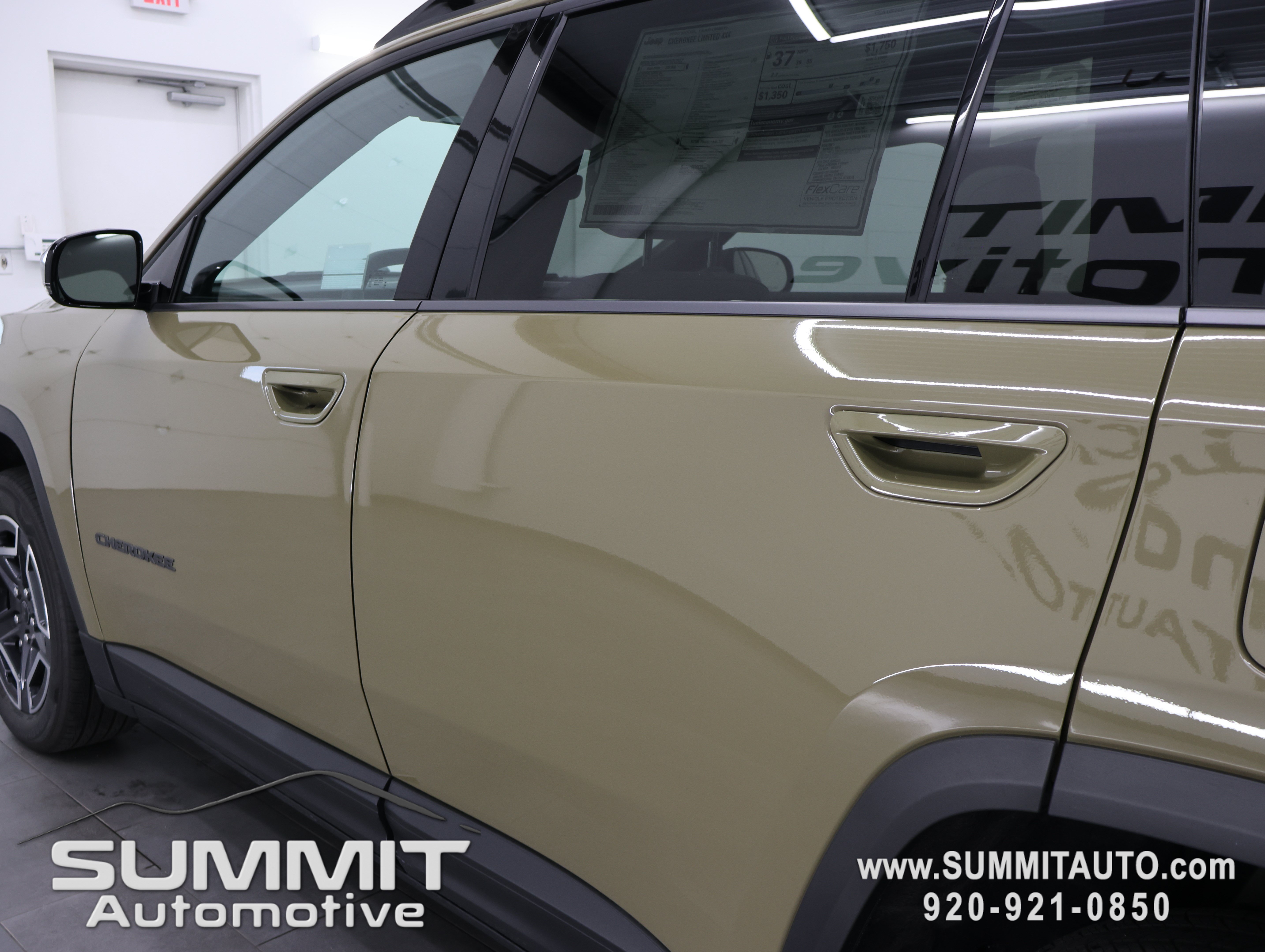 New 2026 Jeep Cherokee Limited AWD/4WD image 34