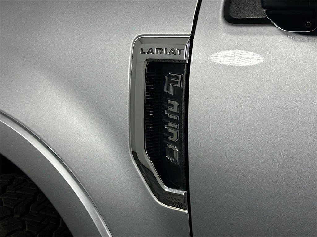 Used 2020 Ford F250 Lariat w/ Tremor Off-Road Package image 28