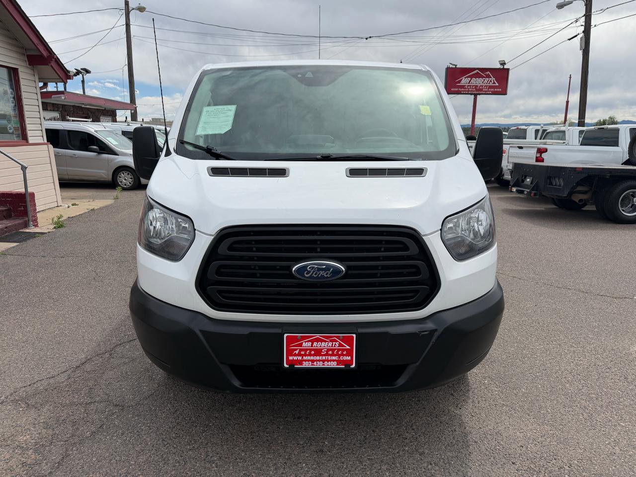 Used 2019 Ford Transit 150 148 Low Roof RWD image 3