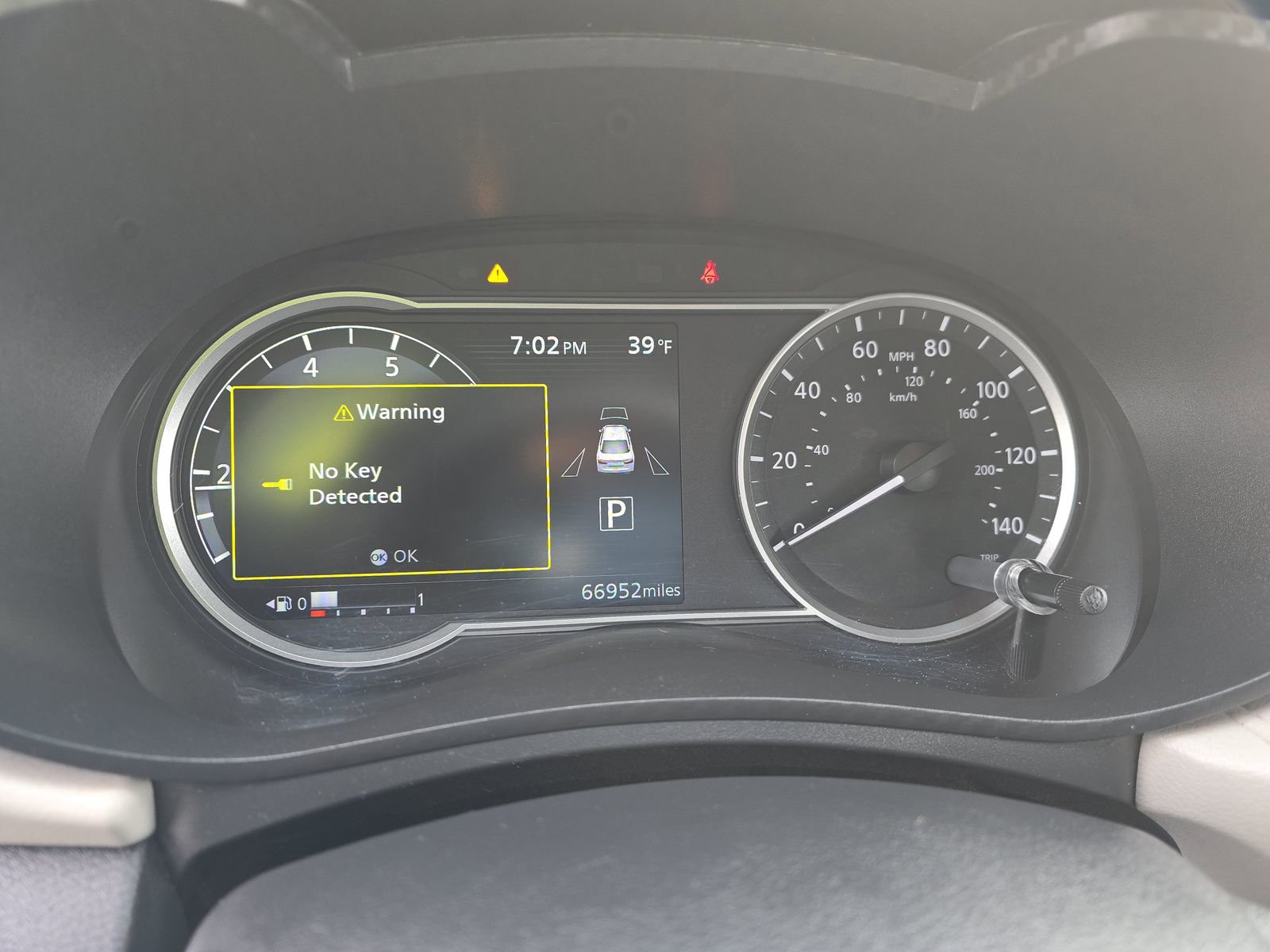 Used 2021 Nissan Versa SV image 17