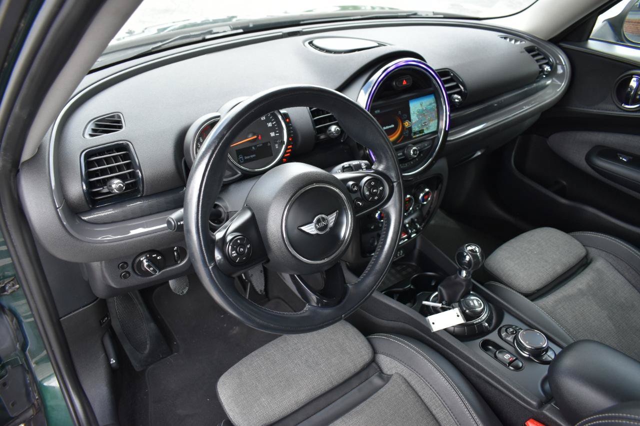 Used 2016 MINI Cooper Clubman FWD image 10