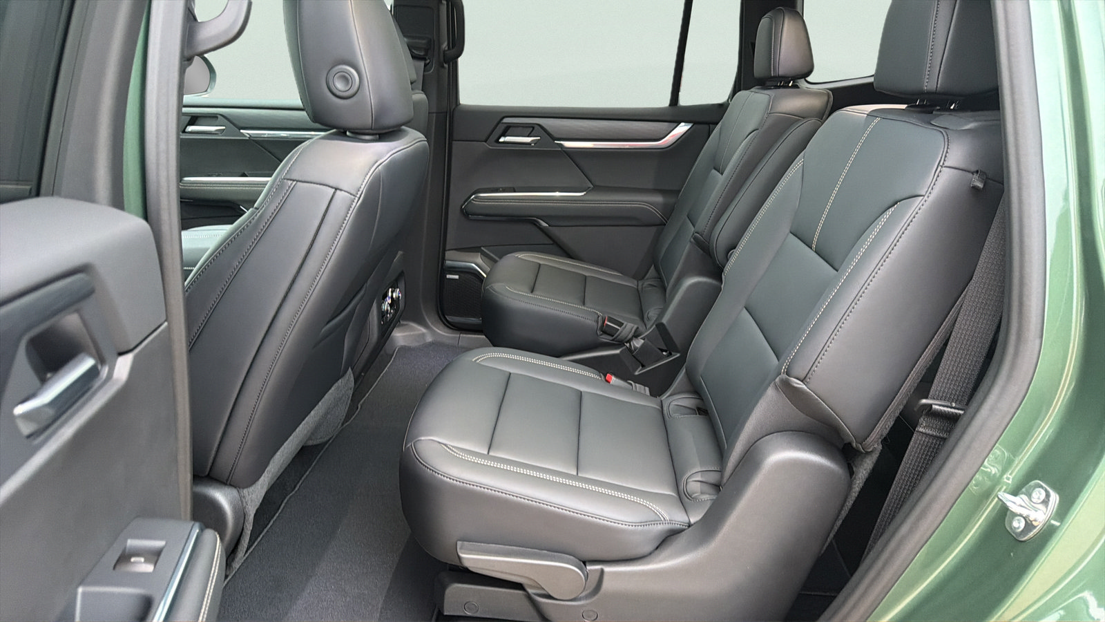 New 2027 GMC Acadia Elevation w/ Black Edition FWD image 26