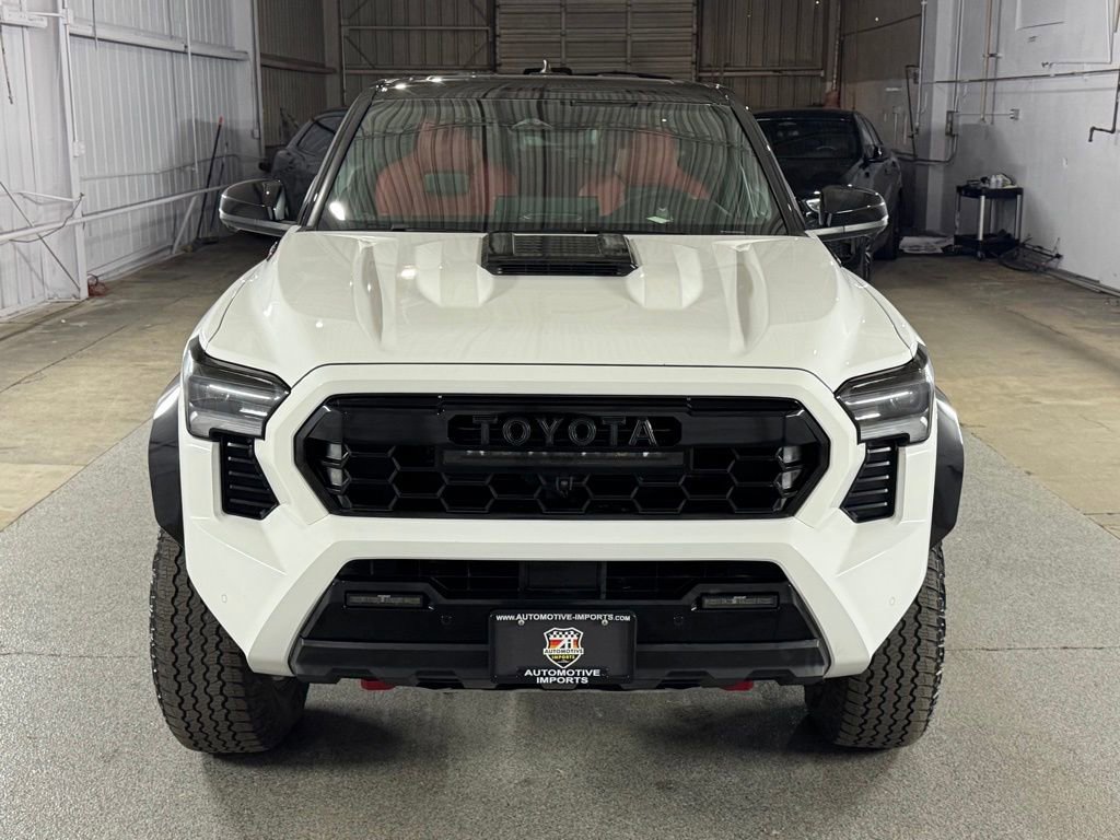 Used 2025 Toyota Tacoma TRD Pro image 2