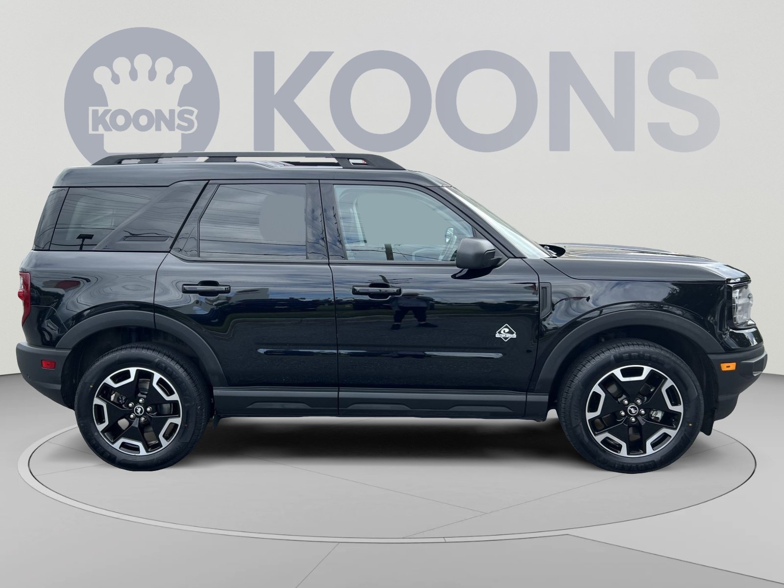 Used 2023 Ford Bronco Sport Outer Banks AWD/4WD image 8