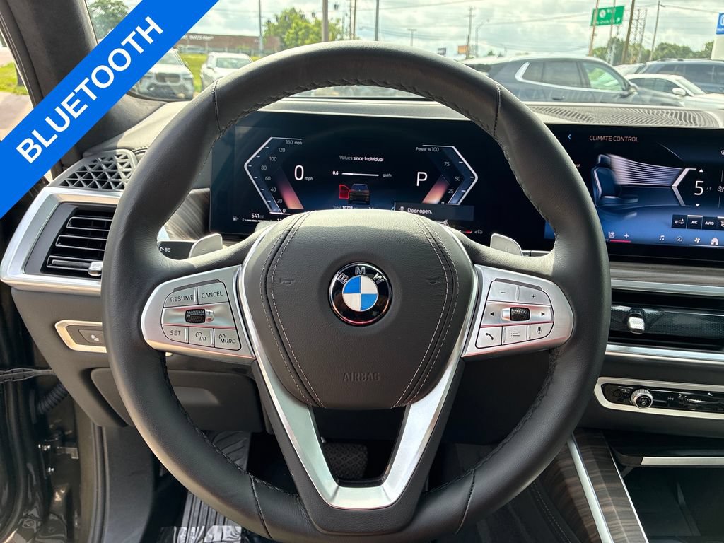 Used 2026 BMW X7 xDrive40i AWD/4WD image 12