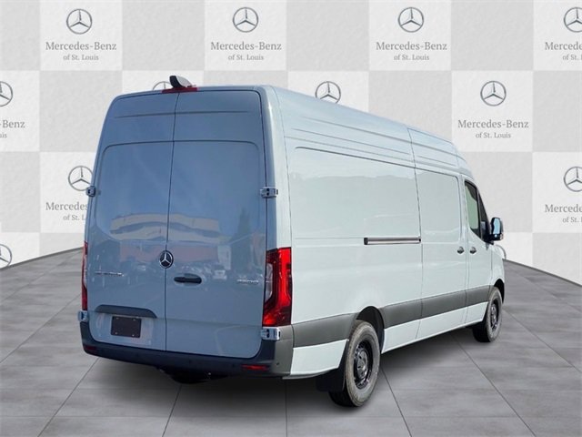 New 2025 Mercedes-Benz Sprinter 2500 image 3