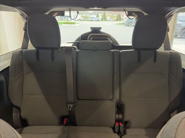 Used 2025 Jeep Wrangler Unlimited Sahara image 14