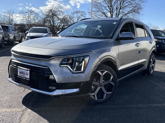 New 2025 Kia Niro SX Touring image 37