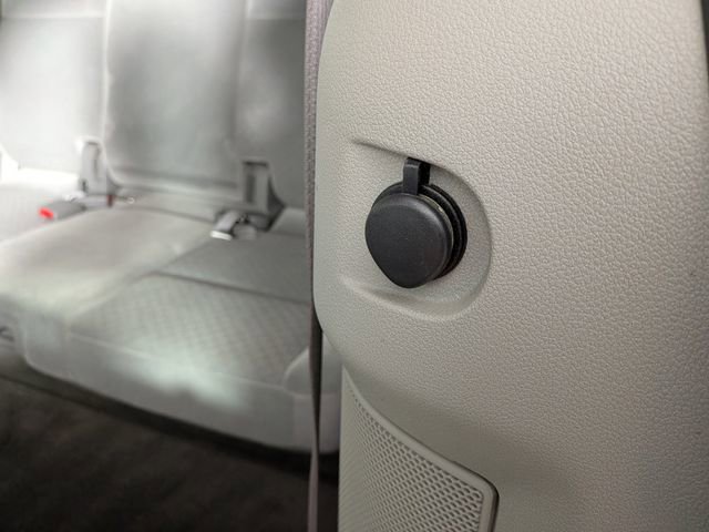 Used 2007 Ford Freestar SEL image 28