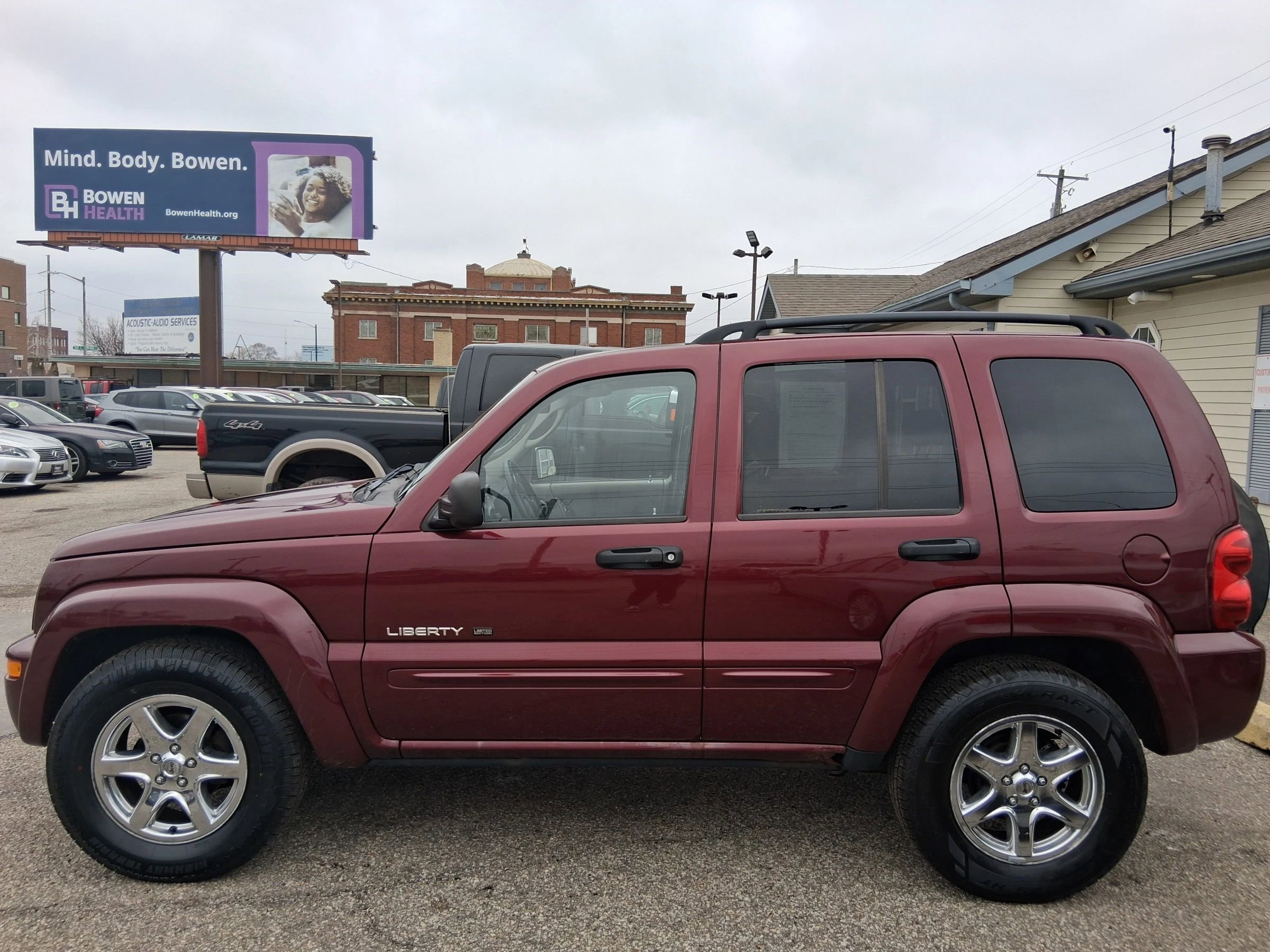 Used 2003 Jeep Liberty Limited AWD/4WD image 10