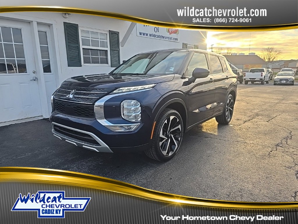 Used 2024 Mitsubishi Outlander SE Black Edition