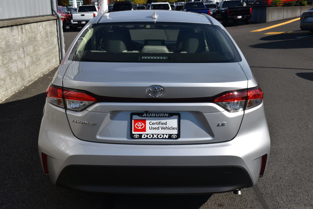 Certified 2026 Toyota Corolla LE FWD image 5
