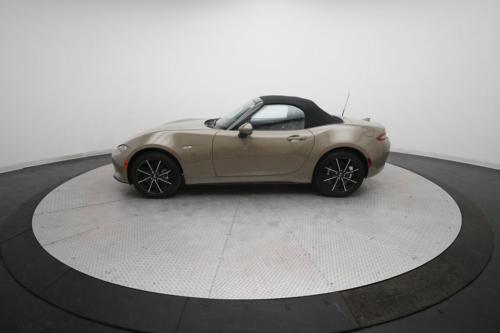 Certified 2024 MAZDA MX-5 Miata Grand Touring w/ Weather Package image 19