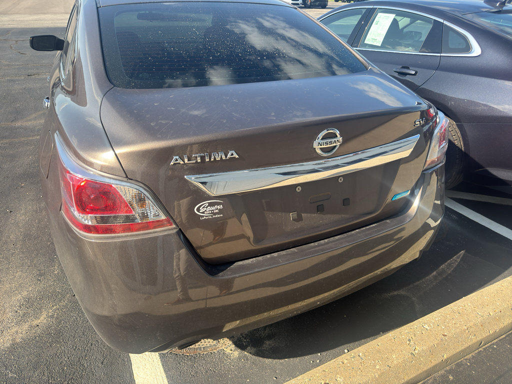 Used 2014 Nissan Altima 2.5 SV FWD image 5