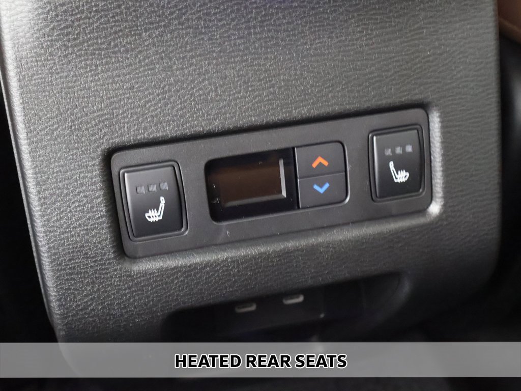 New 2026 Mitsubishi Outlander SEL image 9