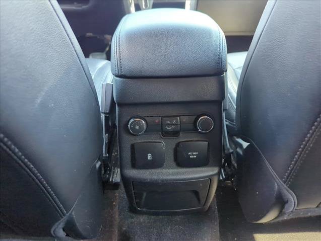 Used 2019 Ford Explorer Limited w/ Class III Trailer Tow Package AWD/4WD image 23