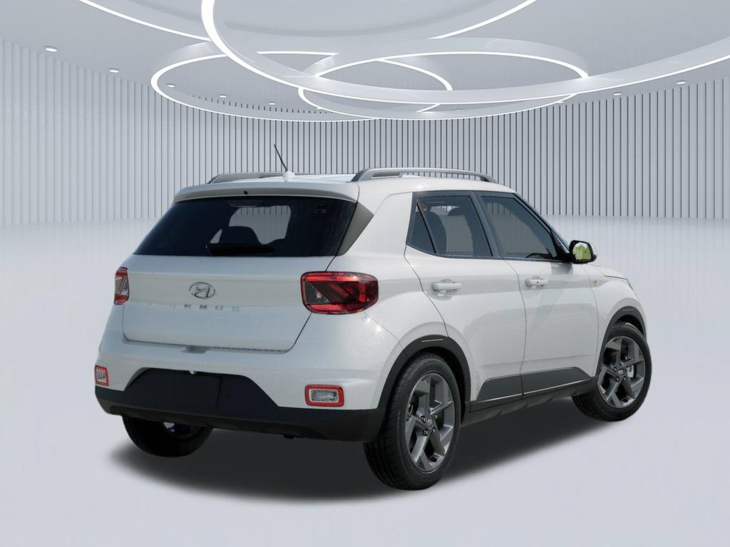 New 2026 Hyundai Venue SEL FWD image 4