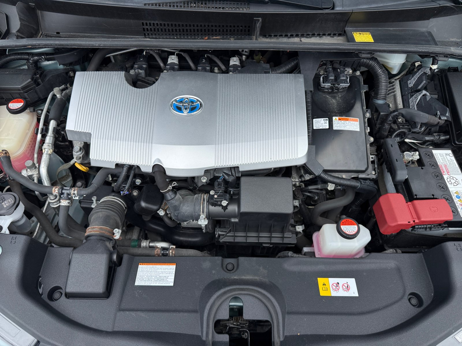 Used 2016 Toyota Prius Four FWD image 20