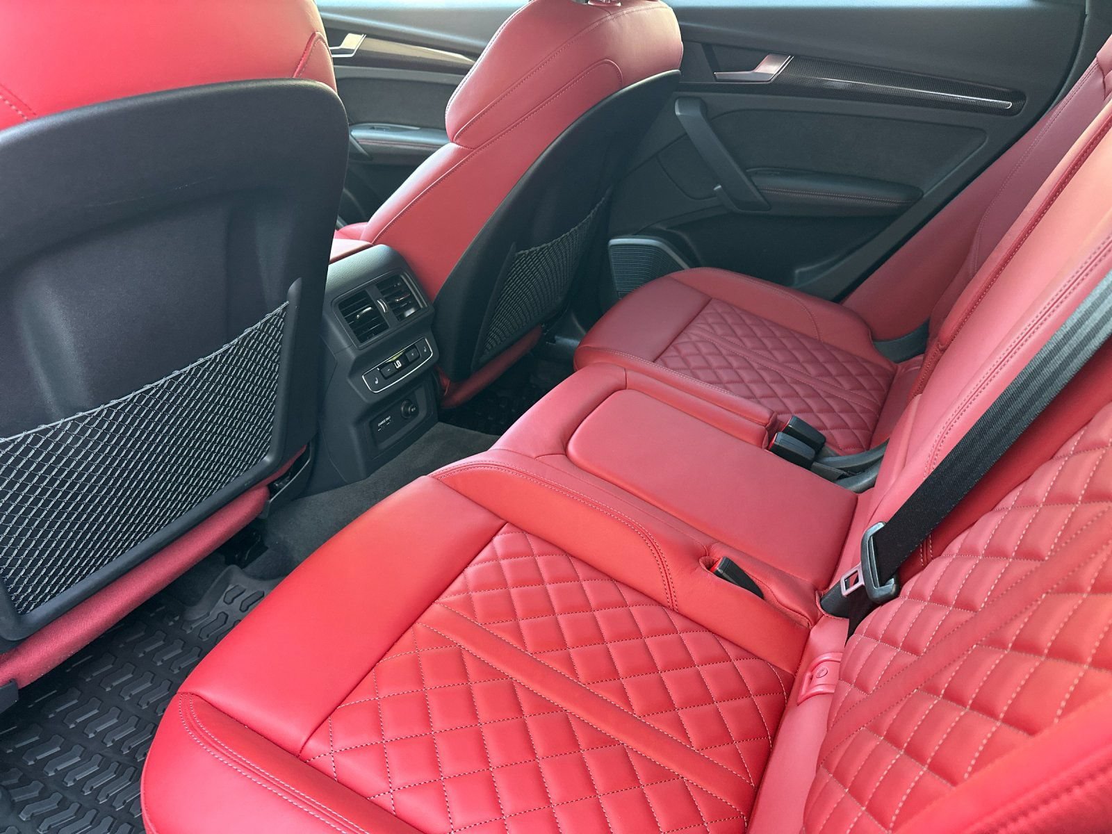 Used 2023 Audi SQ5 Prestige w/ Prestige Package AWD/4WD image 12