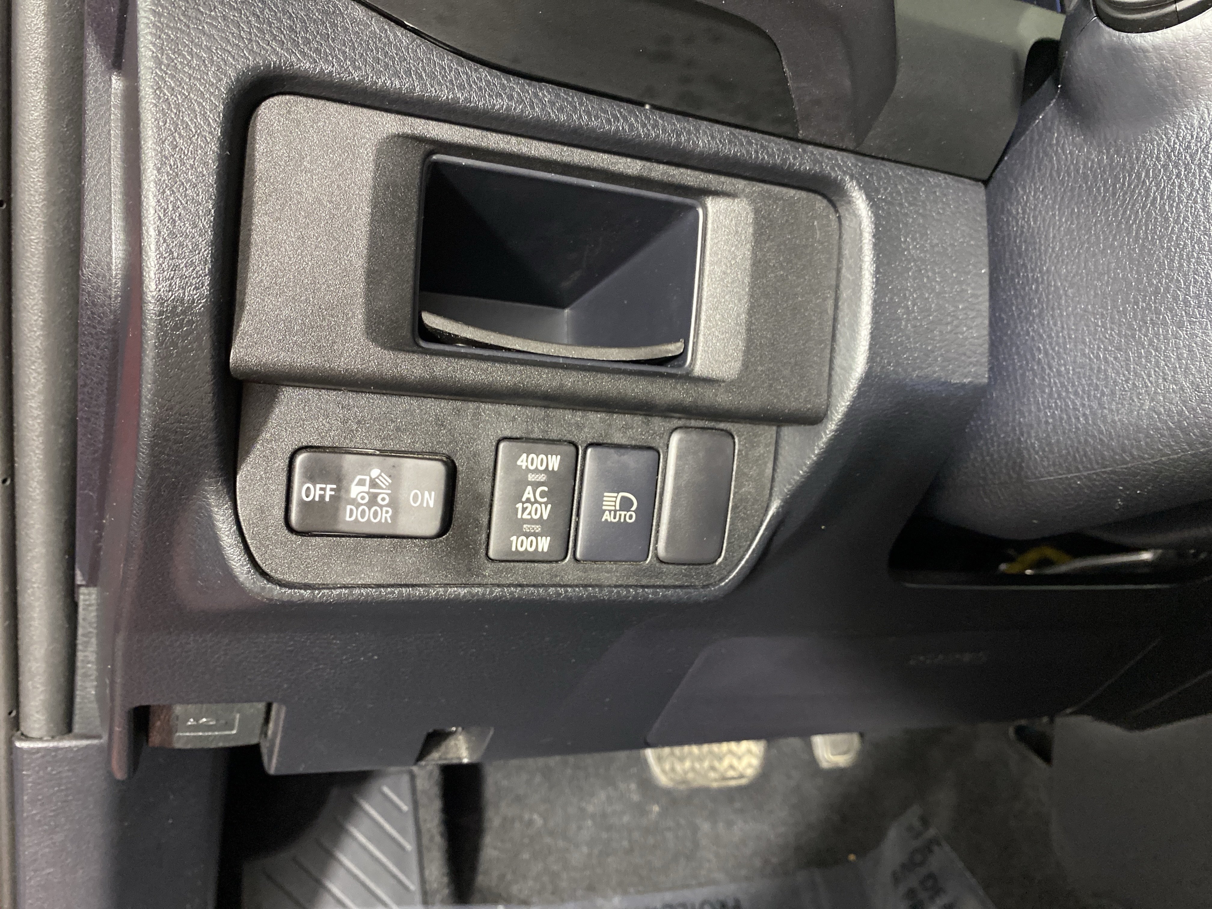Used 2019 Toyota Tacoma TRD Off-Road AWD/4WD image 24