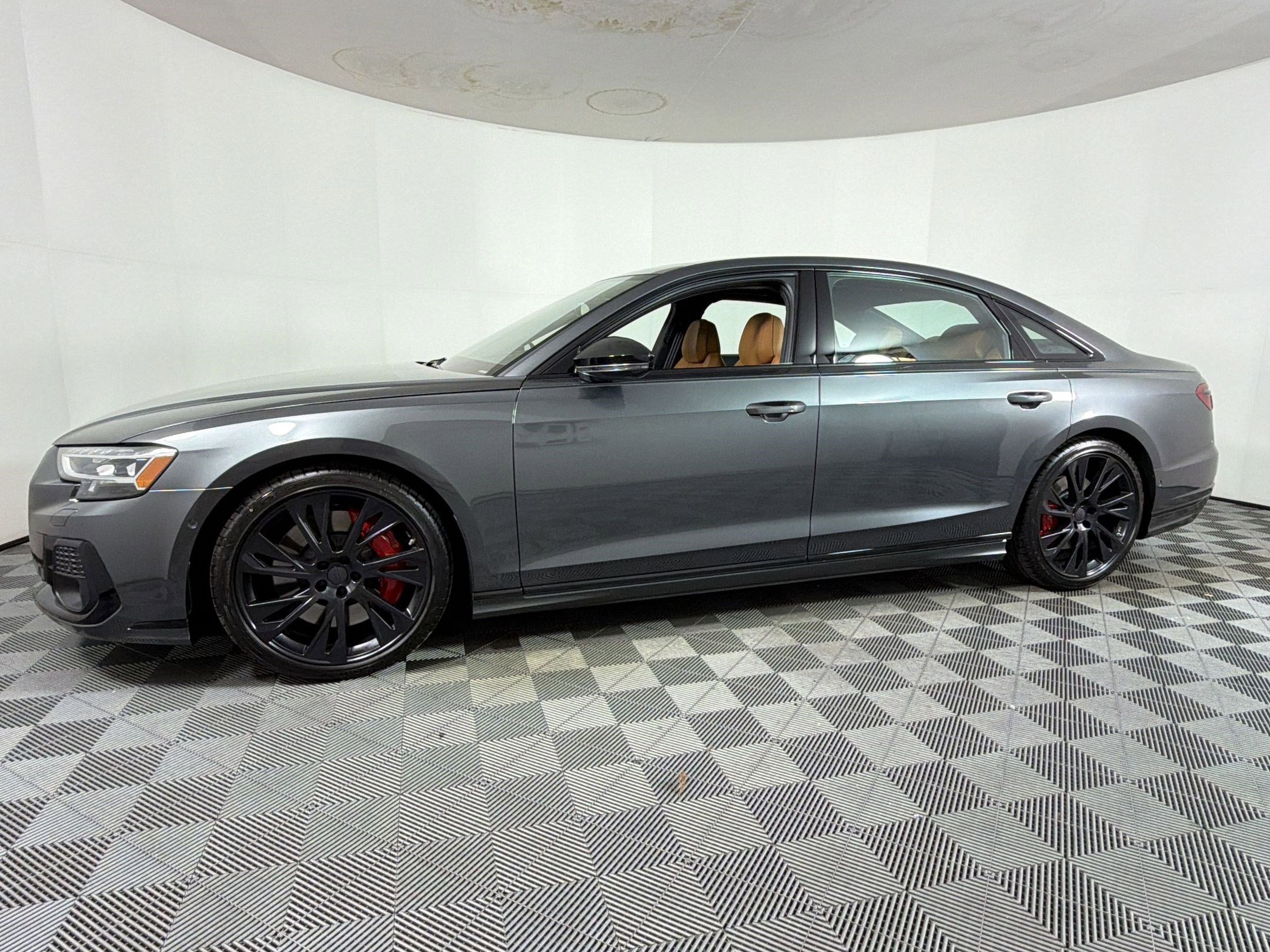 New 2026 Audi S8 image 2