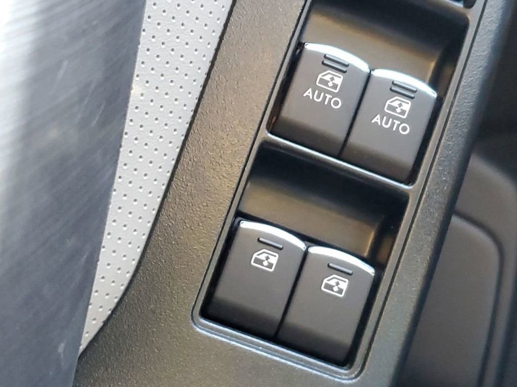 Used 2018 Subaru Forester 2.5i Limited image 33